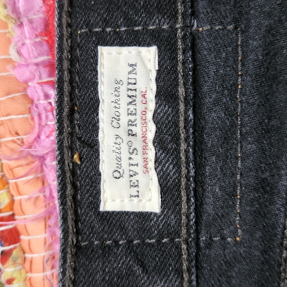 Levi's Premium Deconstructed Jean Skirt Dark Wash size 26 - Picture 7 of 7